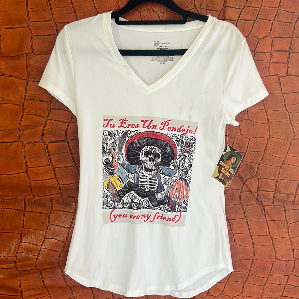 Graphic tee